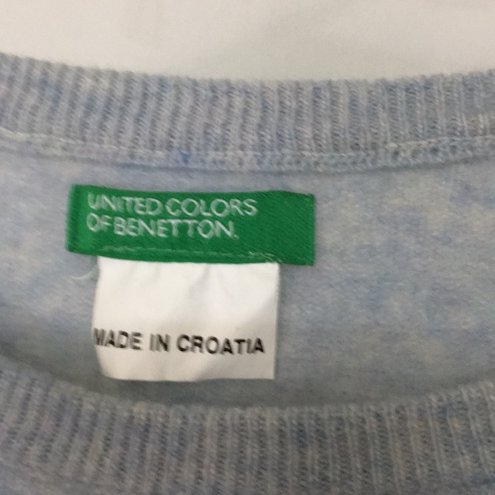 Sweater - Picture 2 of 2